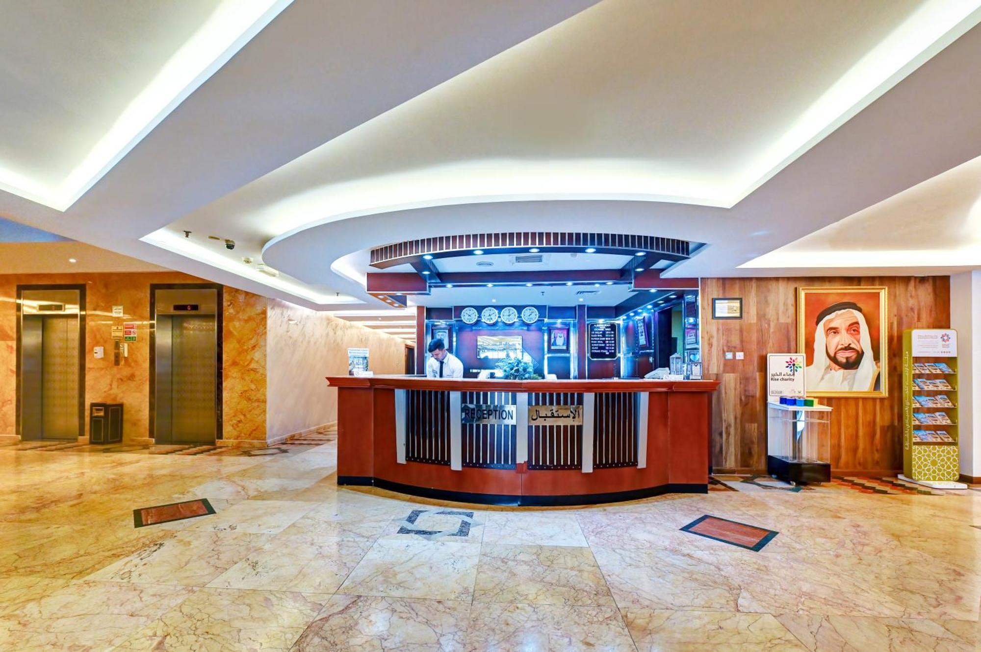 Al Bustan Hotel Sharjah Exterior foto
